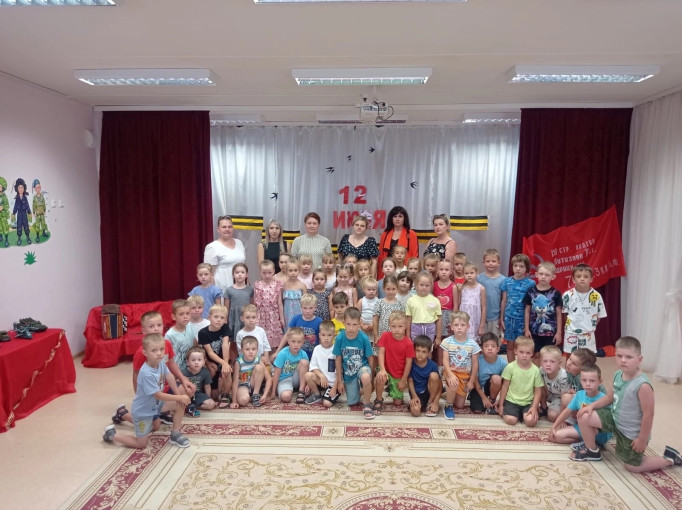 День Прохоровского поля День Прохоровского поля.